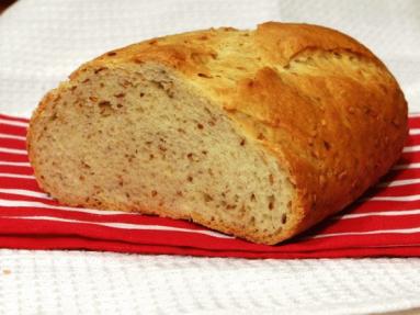 Zdjęcie - Chleb wiedeński z prażonym  sezamem - Przepisy kulinarne ze zdjęciami