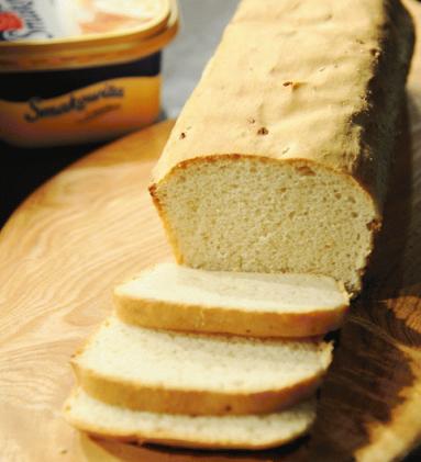 Zdjęcie - Orkiszowy chleb serowo-czosnkowy - Przepisy kulinarne ze zdjęciami