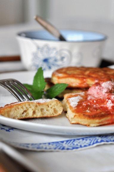 Zdjęcie - Racuszki drożdżowe- śniadaniowe - Przepisy kulinarne ze zdjęciami
