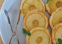 Zdjęcie - Francuskie ciastka z ananasem - Przepisy kulinarne ze zdjęciami