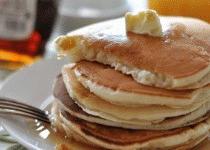 Zdjęcie - Maślankowe naleśniki (pancakes) z wanilią czyli o jednym z najlepszych śniadań w moim życiu! - Przepisy kulinarne ze zdjęciami