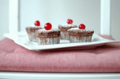 Zdjęcie - Muffinki z suszonymi śliwkami - Przepisy kulinarne ze zdjęciami
