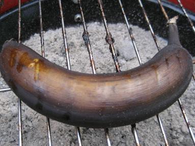 Zdjęcie - Banany z grilla - Przepisy kulinarne ze zdjęciami
