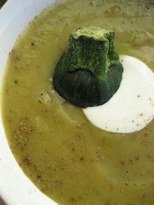 Zdjęcie - Zupa krem z cukini - Przepisy kulinarne ze zdjęciami