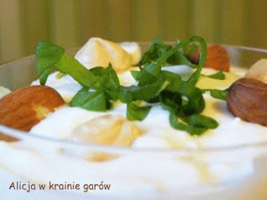 Zdjęcie - Lekki deser twarożkowo - owocowy - Przepisy kulinarne ze zdjęciami