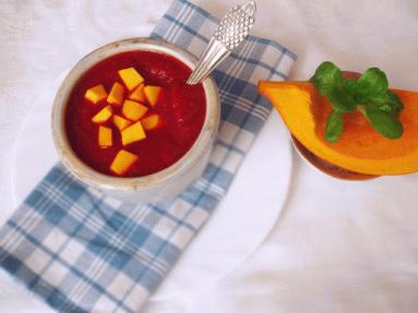 Zdjęcie - Zupa z dyni i buraków - Przepisy kulinarne ze zdjęciami