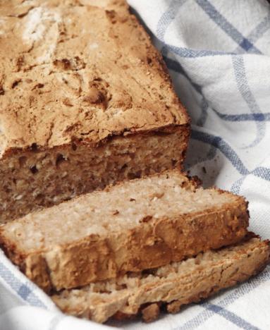 Zdjęcie - Chleb sezamowy na zakwasie (bez zagniatania) - Przepisy kulinarne ze zdjęciami