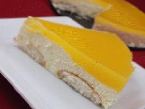 Zdjęcie - Sernik na zimno z galaretką z mango - Przepisy kulinarne ze zdjęciami