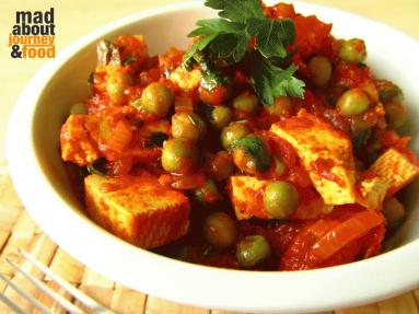 Zdjęcie - Muttar tofu - Przepisy kulinarne ze zdjęciami