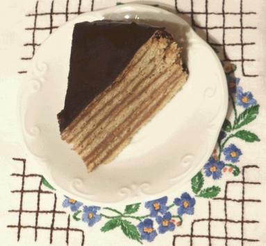 Zdjęcie - Tort  ciasteczkowy - Przepisy kulinarne ze zdjęciami