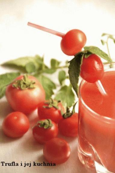Zdjęcie - Naturalny sok pomidorowy - Przepisy kulinarne ze zdjęciami