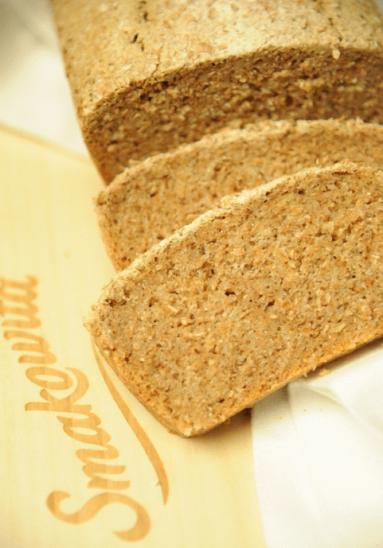 Zdjęcie - Chleb pszenno-żytni na zakwasie z oliwą z oliwek - Przepisy kulinarne ze zdjęciami