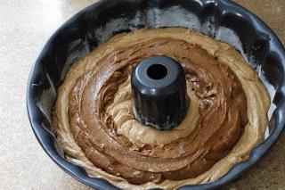 Zdjęcie - Babka dyniowa z czekoladowym środkiem - Przepisy kulinarne ze zdjęciami