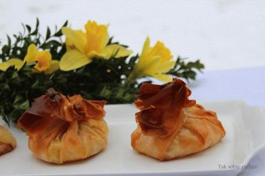 Zdjęcie - Kurczak w sakiewkach z ciasta phyllo - Przepisy kulinarne ze zdjęciami