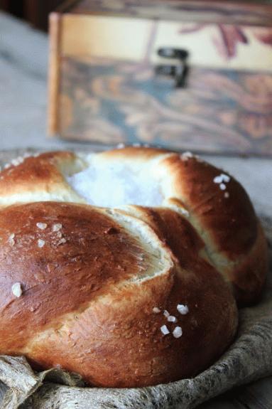 Zdjęcie - "Gra o tron" : Powitalny chleb z solą - Przepisy kulinarne ze zdjęciami