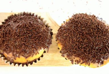 Zdjęcie - Babeczki cytrynowe z czekoladową niespodzianką - Przepisy kulinarne ze zdjęciami