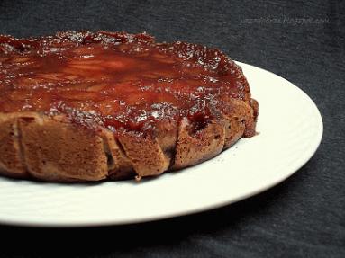 Zdjęcie - Ciasto jak pudding, czyli ostatnie zimowe wypieki - Przepisy kulinarne ze zdjęciami