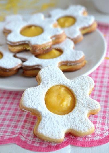 Zdjęcie - Kruche ciasteczka z lemon curd - Przepisy kulinarne ze zdjęciami
