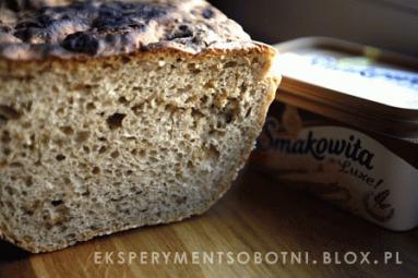 Zdjęcie - chleb pszenno-żytni z smażoną cebulą - Przepisy kulinarne ze zdjęciami