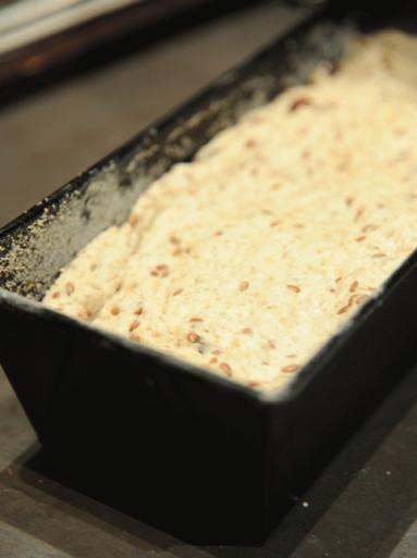 Zdjęcie - Chleb z suszoną żurawiną na zakwasie pszennym - Przepisy kulinarne ze zdjęciami