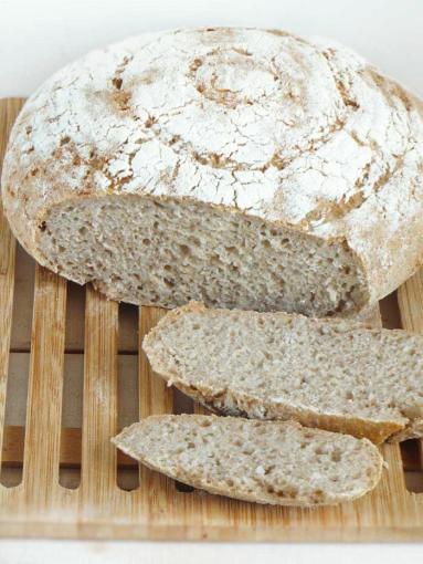 Zdjęcie - Chleb z ryżem na zakwasie pszennym - Przepisy kulinarne ze zdjęciami