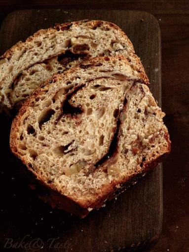Zdjęcie - Słodki chleb z cynamonem - Przepisy kulinarne ze zdjęciami