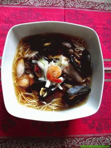 Zdjęcie - Tom kha gai (zupa galangalowa) - Przepisy kulinarne ze zdjęciami