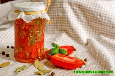 Zdjęcie - Bruschetta z pomidorami - Przepisy kulinarne ze zdjęciami