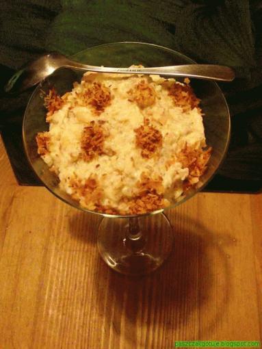 Zdjęcie - Waniliowa panna cotta z sosem truskawkowym - Przepisy kulinarne ze zdjęciami