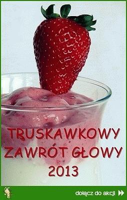 Zdjęcie - Orzechowy wieniec z truskawkami - Przepisy kulinarne ze zdjęciami
