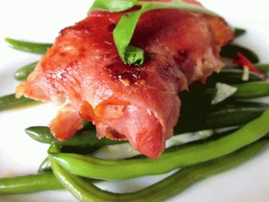 Zdjęcie - Roladki drobiowe z fasolką szparagową - Przepisy kulinarne ze zdjęciami