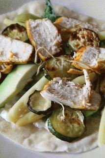Zdjęcie - Quesadille z kurczakiem i warzywami - Przepisy kulinarne ze zdjęciami