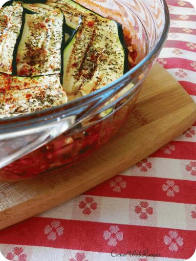 Zdjęcie - Dietetyczna lasagne z grillowaną cukinią - Przepisy kulinarne ze zdjęciami