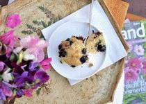 Zdjęcie - Muffinki z borówkami i kruszonką - Przepisy kulinarne ze zdjęciami