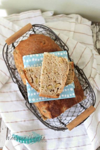 Zdjęcie - Chleb z oliwkami - Przepisy kulinarne ze zdjęciami