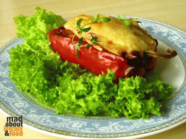 Zdjęcie - Papryka nadziewana bakłażanem z nutką cynamonu - Przepisy kulinarne ze zdjęciami