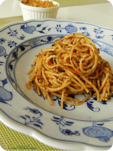 Zdjęcie - Pesto paprykowo-pietruszkowe - idealne do spaghetti - Przepisy kulinarne ze zdjęciami