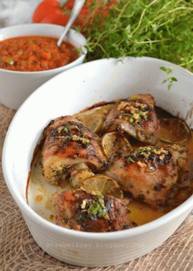 Zdjęcie - Udka kurczaka peri-peri - Przepisy kulinarne ze zdjęciami