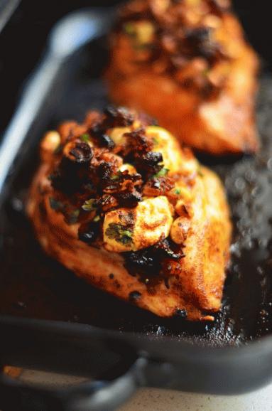 Zdjęcie - Piersi kurczaka z niezwykłym, aromatycznym ryżem - Przepisy kulinarne ze zdjęciami