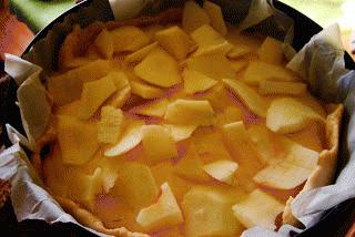 Zdjęcie - Ciasto jabłkowo-gruszkowe z budyniem - Przepisy kulinarne ze zdjęciami