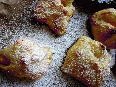 Zdjęcie - Ciastka francuskie z brzoskwiniami - Przepisy kulinarne ze zdjęciami