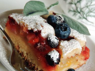 Zdjęcie - Ciasto z owocami - Przepisy kulinarne ze zdjęciami