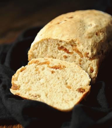 Zdjęcie - Chleb z suszonymi figami - Przepisy kulinarne ze zdjęciami