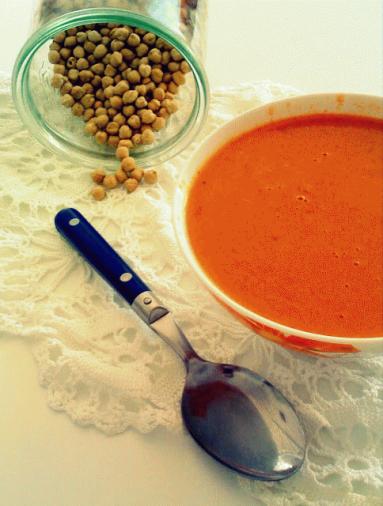 Zdjęcie - Pomidorowa: świeże pomidory & ciecierzyca - Przepisy kulinarne ze zdjęciami