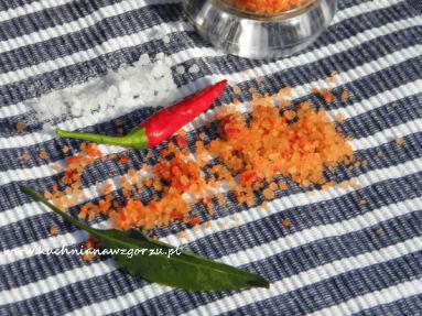Zdjęcie - Sól z chili - Przepisy kulinarne ze zdjęciami