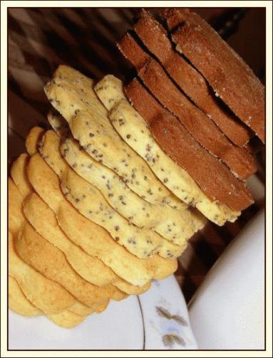Zdjęcie - Bardzo kruche ciasteczka :) - Przepisy kulinarne ze zdjęciami