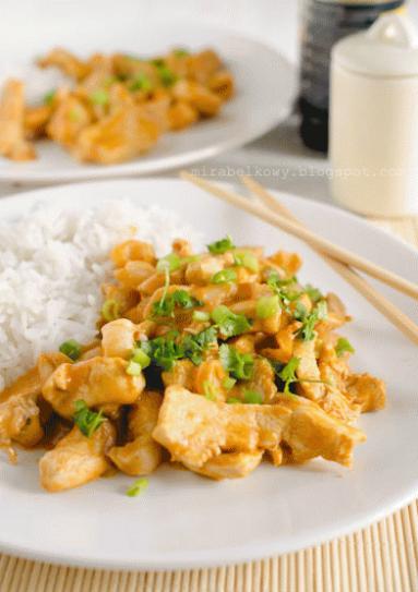 Zdjęcie - Curry z kurczaka i liczi - Przepisy kulinarne ze zdjęciami