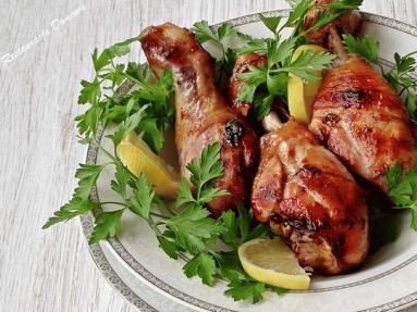 Zdjęcie - Udka kurczaka z miodowo cytrynową nutą - Przepisy kulinarne ze zdjęciami