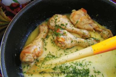 Zdjęcie - Pałki z kurczaka w sosie chrzanowym z koperkiem - Przepisy kulinarne ze zdjęciami