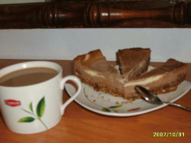 Zdjęcie - Sernik czekoladowy z nutellą - Przepisy kulinarne ze zdjęciami
